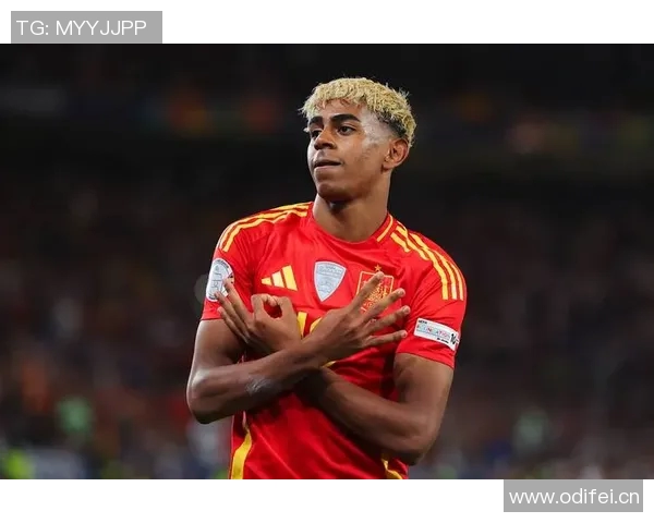 姆巴佩呼吁外界尊重亚马尔的私人生活给予他更多空间与安静