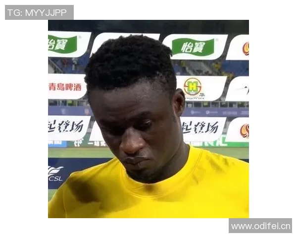 阿齐兹精彩进球助西海岸领先英博1-0打破僵局 阿齐兹精彩进球助西海岸领先英博1-0打破僵局