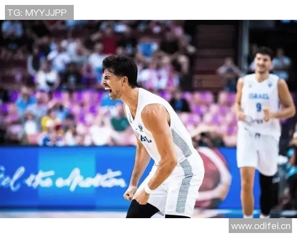 阿夫迪亚谈与杨瀚森默契配合称会主动传球创造空位机会