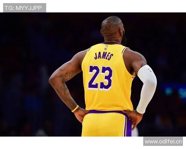 伤病困扰下的NBA最佳阵容变动詹姆斯等三名球员恐难入选本赛季名单 伤病困扰下的NBA最佳阵容变动詹姆斯等三名球员恐难入选本赛季名单