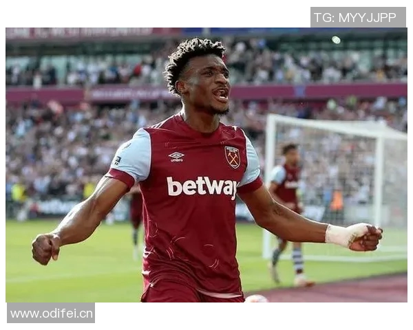 库杜斯本赛季运动战助攻已达四次领跑英超小心枪手防线 库杜斯本赛季运动战助攻已达四次领跑英超小心枪手防线