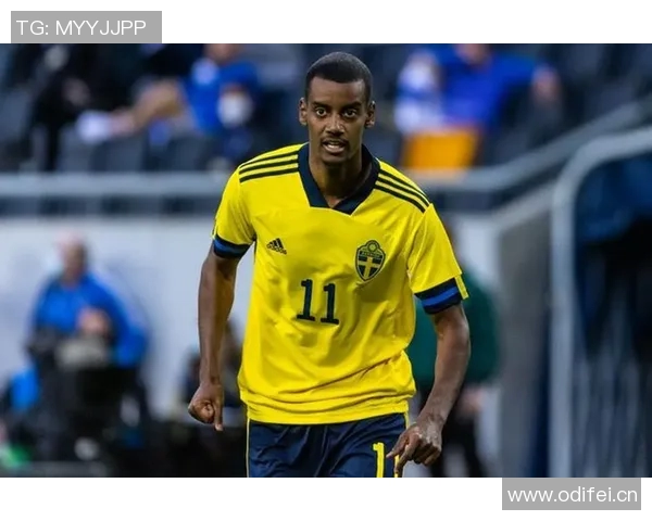 伊萨克坦言瑞典国家队面临压力但表现未达预期水平